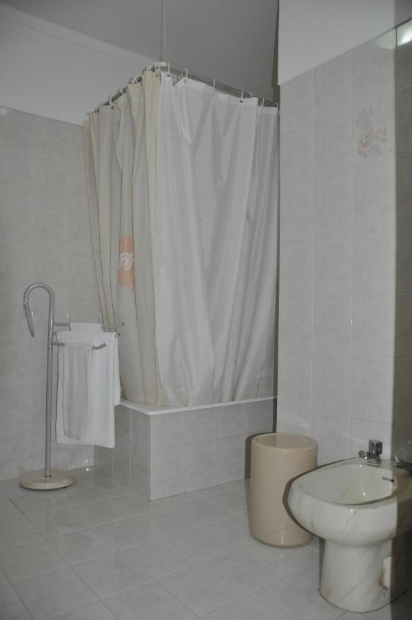 Tic Tac Apartment Peniche Exterior foto